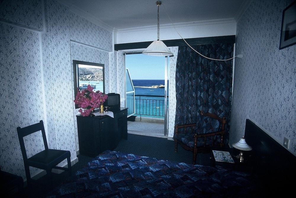 Argo Hotel Aegina Luaran gambar
