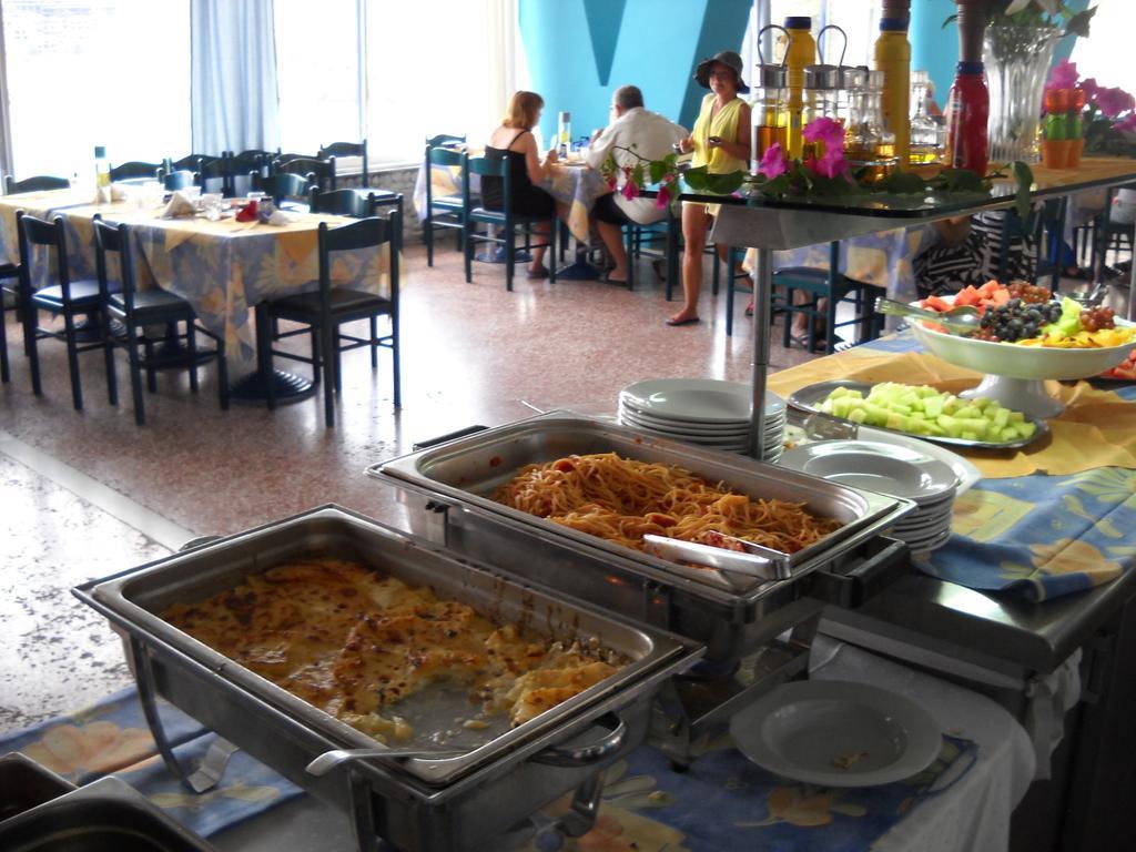 Argo Hotel Aegina Luaran gambar