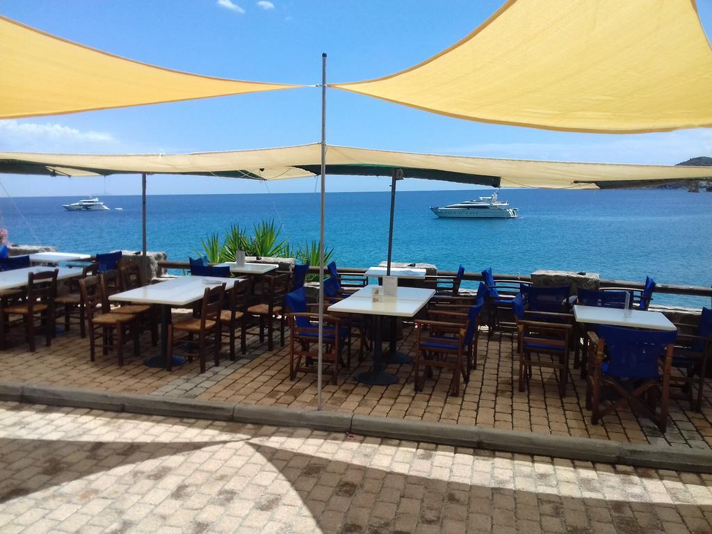 Argo Hotel Aegina Luaran gambar